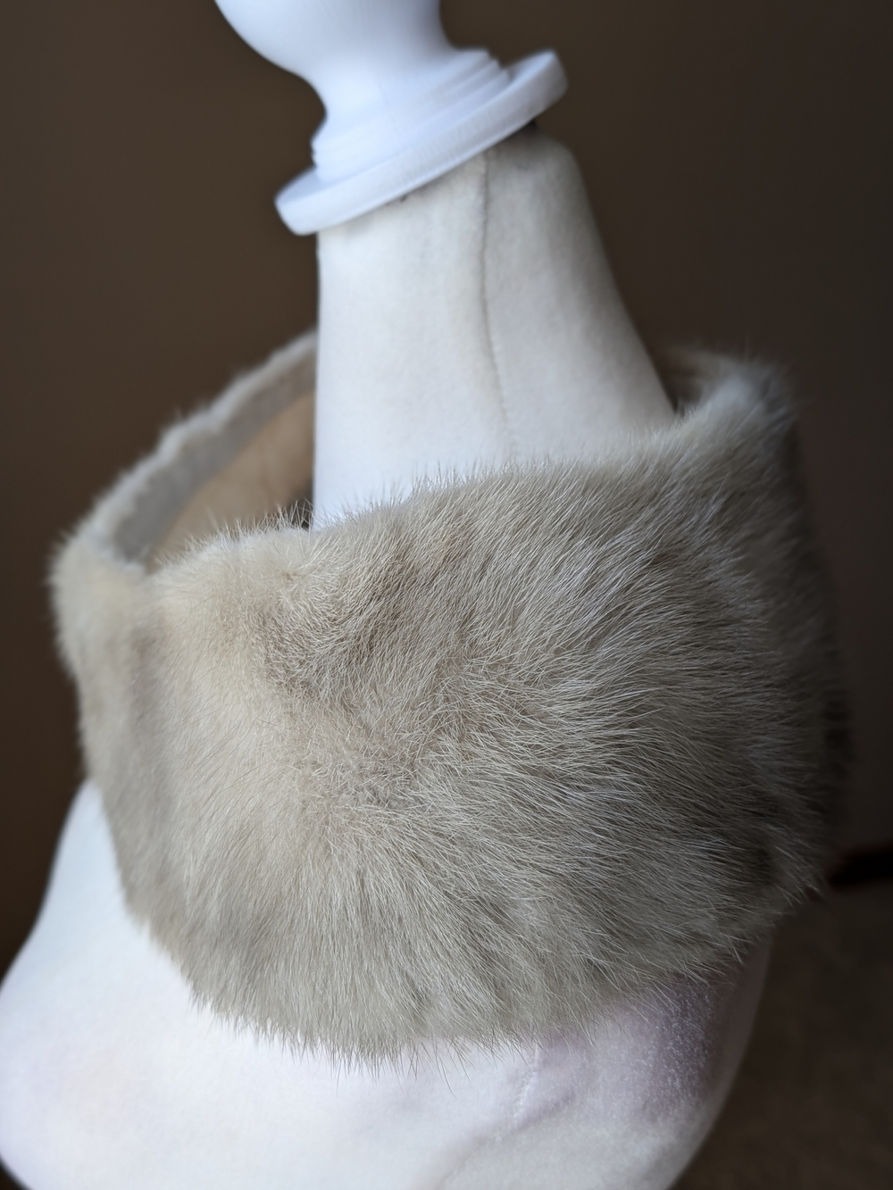 Vintage Genuine Mink Fur Collar Scarf Grey Beige 34" - Picture 4 of 13